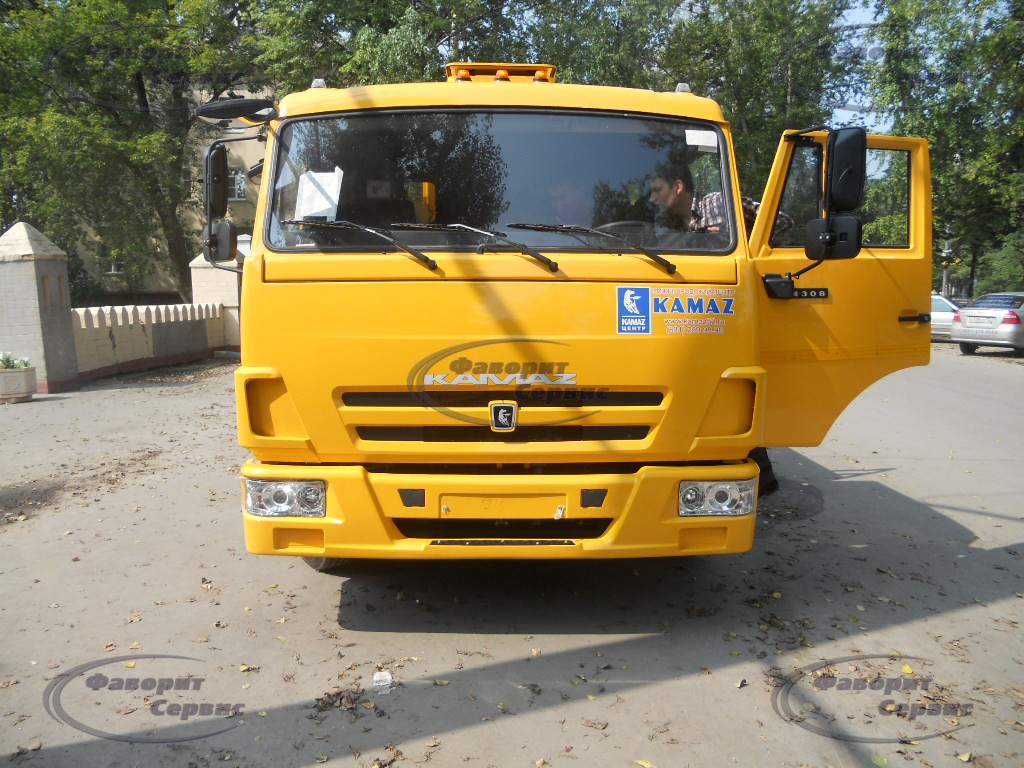 Бортовой КАМАЗ-4308