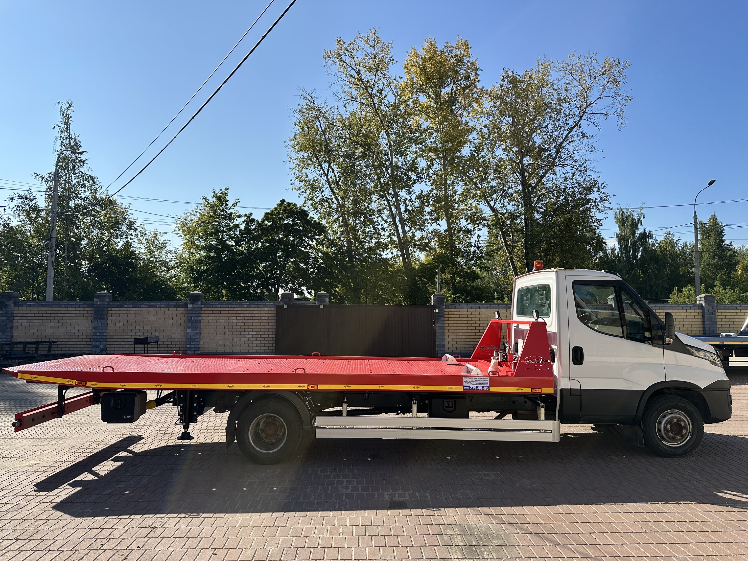 Переоборудование IVECO DAILY в эвакуатор со сдвижной платформой