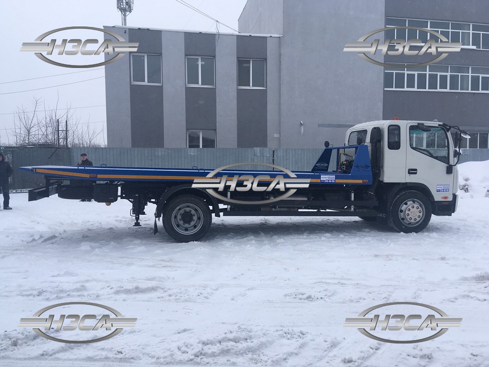 Эвакуатор Jac N-120 со сдвижной платформой